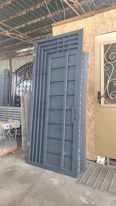 Распашные ворота: Металлические распашные ворота с калиткой (модульные панели) - — 31