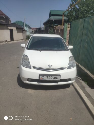 самая дорогая машина в кыргызстане: Toyota Prius: 2007 г., 1.5 л, Автоматтык, Гибрид, Хетчбек