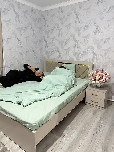 спальный гарнитур шкаф и кровать: 🏡 ПРОДАЁТСЯ МЕБЕЛЬ! В связи с продажей продаются: ✨ Кухонный — 3
