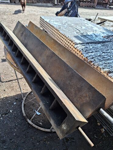 Тиски: . редуктор алюминиевый. автомат рубильник на 630 ампер at lalafo.kg — 5 Тиски: . редуктор алюминиевый. автомат рубильник на 630 ампер — 5