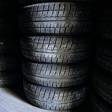 Шины: Шины 205 / 65 / R 16, Зима, Б/у, Комплект, Легковые, Япония, Bridgestone