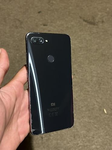 lian li: Xiaomi Mi 8 Lite, rəng - Qara — 2