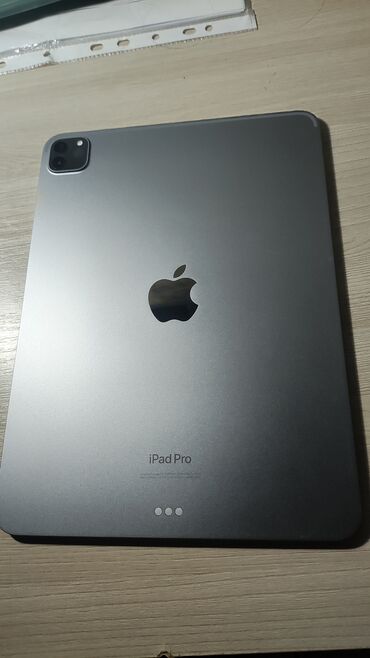 Планшеты: Планшет, Apple, память 256 ГБ, 10" - 11", Wi-Fi, Классический цвет - Серебристый