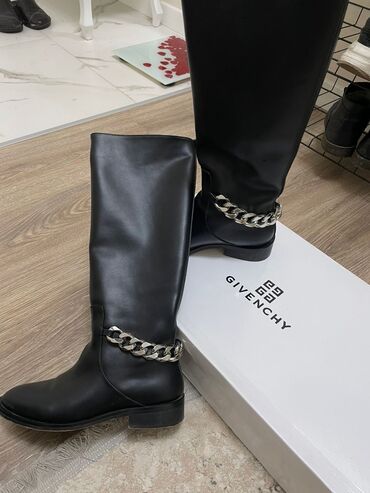 Сапоги: Сапоги, 35.5, цвет - Черный, Givenchy