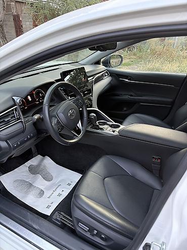 таёта ленкрузер: Toyota Camry: 2023 г., 2.5 л, Автомат, Бензин, Седан — 6