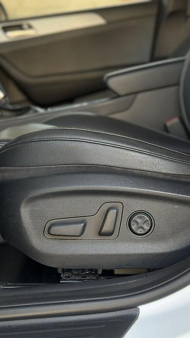 Hyundai: Hyundai Sonata: 2021 г., 2 л, Автомат, Газ, Седан — 9