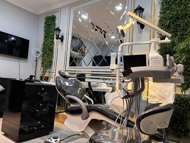 Buz aparatları: ✅Stomatoloq stolu tep tezedır 9500 alınıb 5000 satılır
Ceyranbatan*afa