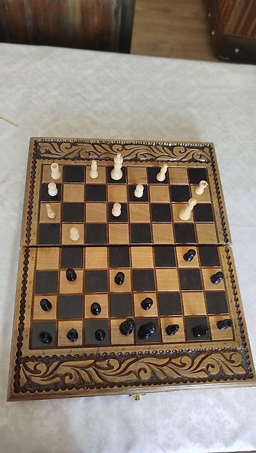 Şahmatlar: Əl işləri ilə hazırlanmış ağac şahmat dəsti - Material: tam ağac — 2