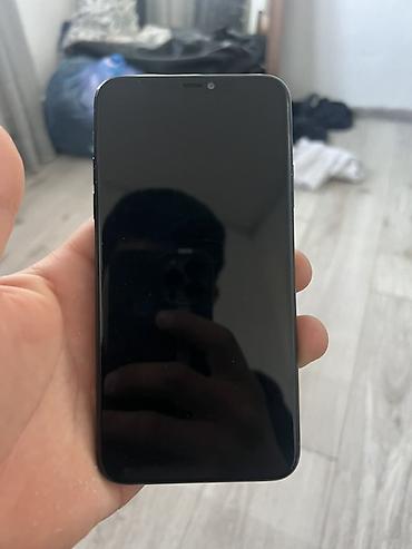 apple iphone se: Apple iPhone 11 Pro, цвет Midnight Green - Тройная основная камера 12 — 7