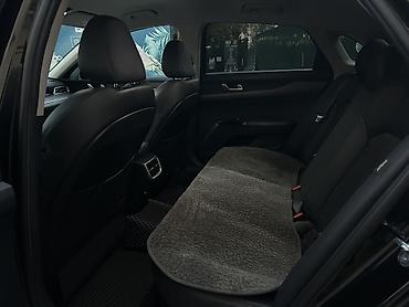 Продажа авто: Kia K5: 2021 г., 2 л, Автомат, Гибрид, Седан — 8
