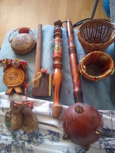 Alcatel: Alcatel pametni telefon (model 6025D) Glavne karakteristike: - Ekran — 20