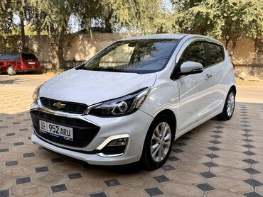 автомат коробка машина: Chevrolet Spark: 2019 г., 1 л, Автомат, Бензин, Хэтчбэк