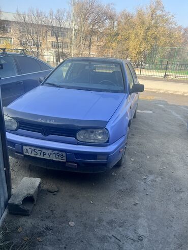 дешёвый машина: Volkswagen Golf: 1992 г., 1.8 л, Механика, Бензин, Хетчбек