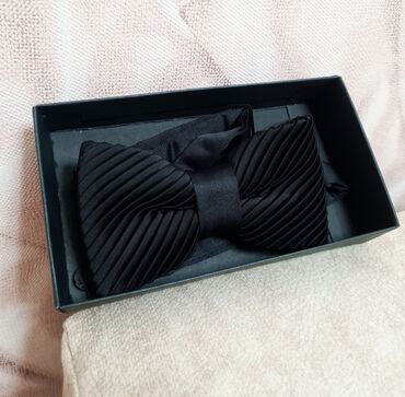 Kostyumlar: Quesste Cerimonia bəylik kostyumu köynək+baboçka hədiyyə . Hər biri -da lalafo.az — 9 Kostyumlar: Quesste Cerimonia bəylik kostyumu köynək+baboçka hədiyyə . Hər biri — 9