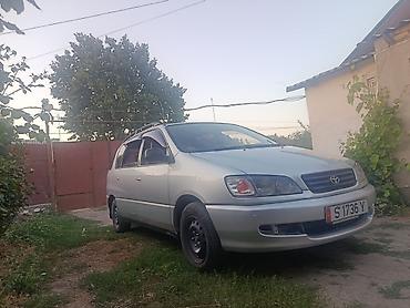 a8 d2: Toyota Ipsum: 1996 г., 2 л, Автомат, Газ, Минивэн — 1