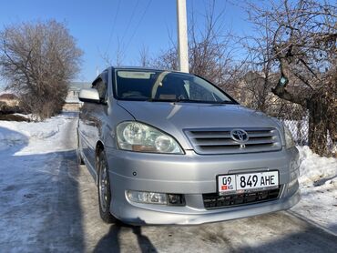 Toyota: Toyota Ipsum: 2003 г., 2.4 л, Автомат, Бензин, Минивэн — 2