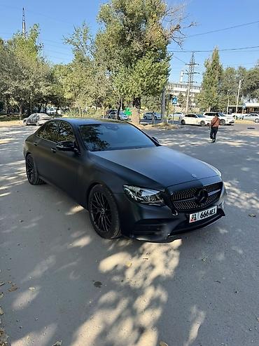 w124 e220: Mercedes-Benz E-Class: 2019 г., 2 л, Автомат, Бензин, Седан — 3