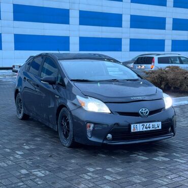 тойота кравун: Toyota Prius: 2013 г., 1.8 л, Автомат, Гибрид, Универсал