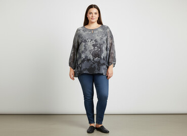 c a bluzy damskie duże rozmiary: Next, Жіноча блуза, розмір 4XL