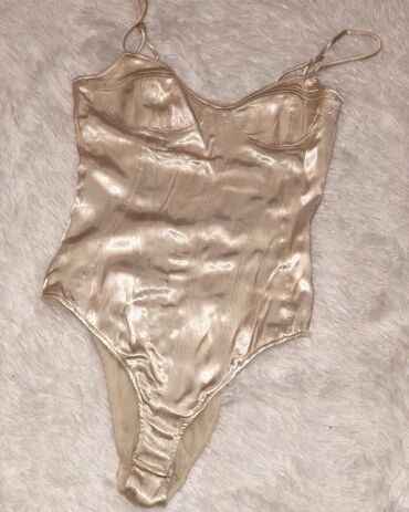 radne patike novi sad: Zara, XS (EU 34), bоја - Zlatna na lalafo.rs radne patike novi sad: Zara, XS (EU 34), bоја - Zlatna