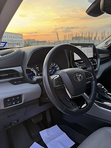 калыб: Toyota Highlander: 2020 г., 2.5 л, Автомат, Гибрид, Кроссовер — 8