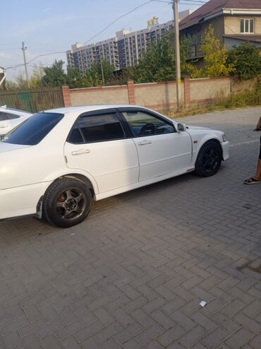 манитор для авто: Honda Accord: 1998 г., 2 л, Автоматические, Бензин, Седан