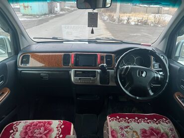 Honda: Honda Stepwgn: 2003 г., 2 л, Автомат, Бензин, Минивэн — 8