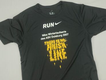 oryginalne koszulki barcelony: Футболка для чоловіків, M, Nike, стан - Дуже гарний