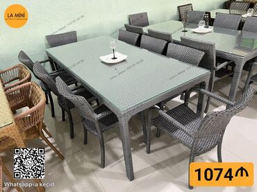 Yataq otağı dəstləri: Balkon üçün, Açılmayan, Dördbucaq masa, 8 stul