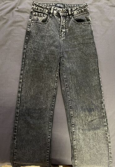 джинсы серые мужские: Джинсы S (EU 36), цвет - Серый