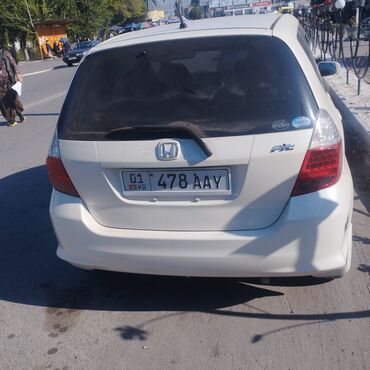 подушка хонда аккорд: Honda Fit: 2005 г., 1.3 л, Автомат, Бензин, Пикап