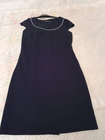 Kokteyl donlar: Новое платье (темно-синего цвета) с пиджаком. Размер 46-48. Рукав три — 8