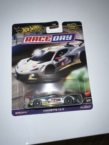 Oyuncaqlar: Hot wheels Premium Edition. Corvette Raceday setinden. Original Qutu