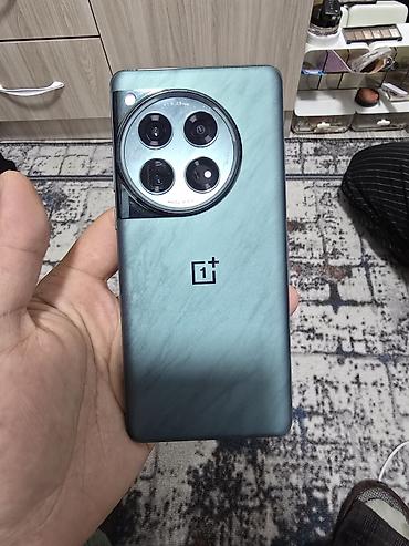 nokia 6300: OnePlus 12, Б/у, 512 ГБ, цвет - Зеленый — 1