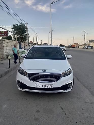 carnival: Kia Grand Carnival / Sedona minivan - Kuzov: ağ rəng, geniş və — 1