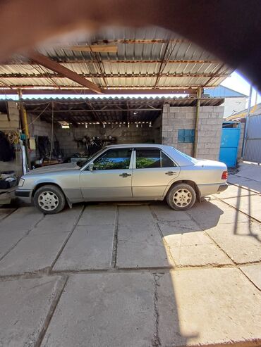 машина сатуу: Mercedes-Benz E-Class: 1992 г., Механика, Дизель, Седан