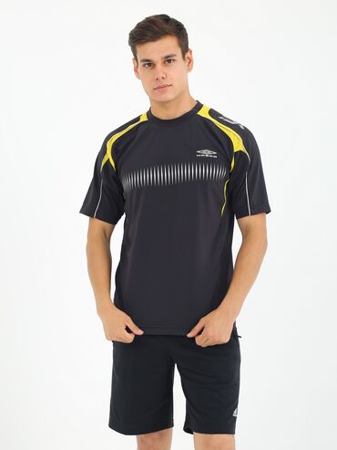 футболки adidas: Футболка UMBRO AS045 Материал: Climacool Цена 1200 с. размеры от