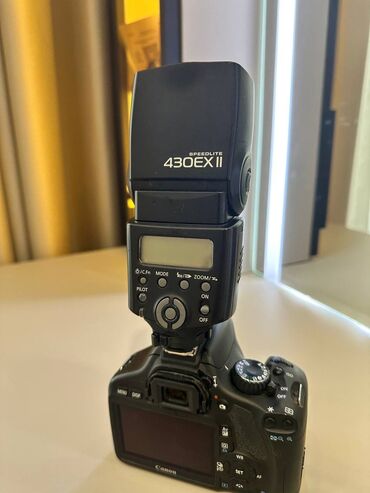дополнительный свет: Вспышка Canon Speedlite 430EX II Flash for Canon 🔧 Состояние: 	•	Всё
