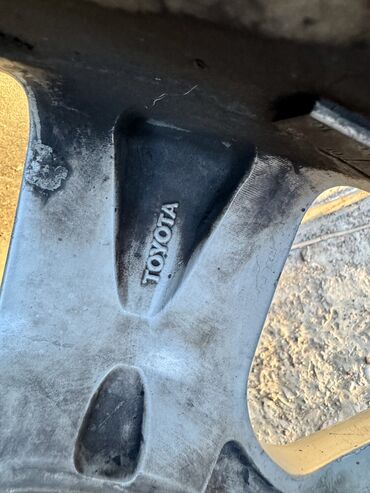 Диски: Литые Диски R 18 Lexus, Комплект, отверстий - 5, Б/у — 7