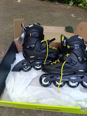 velika gužva u bronxu 1995 online sa prevodom: Prodajem ganc nove rolere marke Rollerblade Cruiser. Zbog povrede