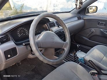 Nissan Primera: 1995 г., 1.4 л, Механика, Бензин, Седан