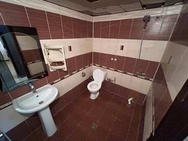 Uzunmüddətli kirayə mənzillər: Abseron gencler weherciyinde 2 otaq 3 duzelme her bir ewyali ev 11/8 — 11