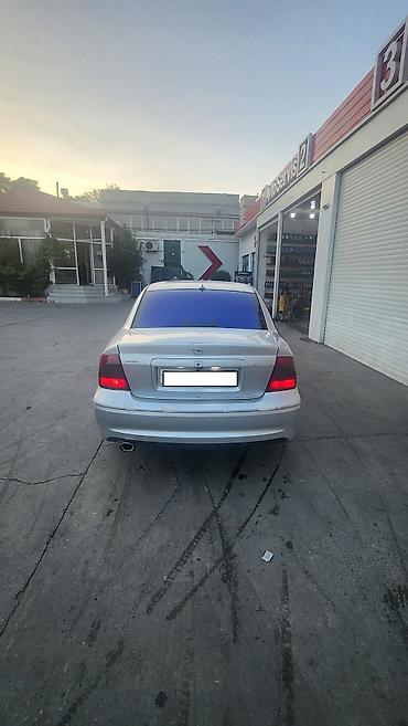 Opel: Opel Vectra: 2 l | Sedan — 1