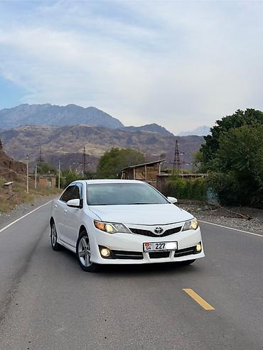 Toyota: Toyota Camry: 2013 г., 2.5 л, Автомат, Бензин, Седан — 3