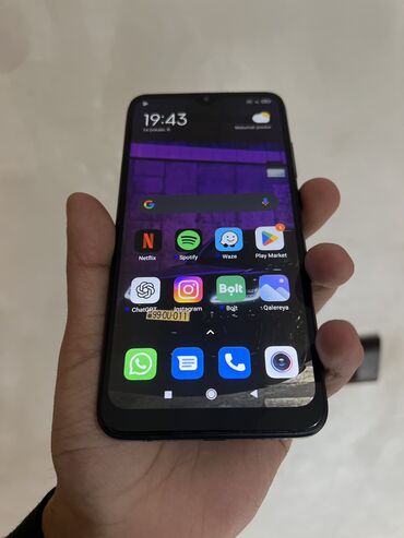 Redmi: Redmi 8, 64 GB — 3