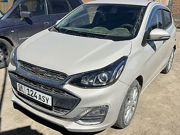 круз шевроле: Chevrolet Corsica: 2019 г., 1 л, Бензин, Хэтчбэк — 3