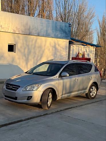 Kia: Kia Ceed: 2008 г., 2 л, Механика, Бензин, Универсал — 2