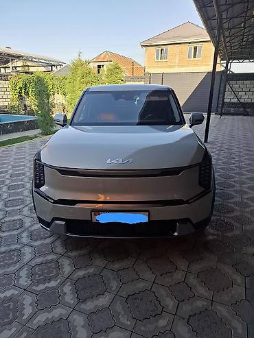 электромобили до 1 млн: Kia EV9: 2023 г., Автомат, Электромобиль, Внедорожник — 1