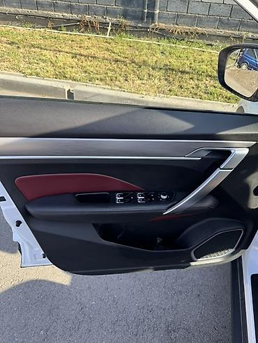 byd e6: Geely Binyue: 2020 г., 1.5 л, Робот, Бензин — 10