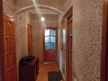 Köhnə tikili: Bakı, Yeni Günəşli Massiv A, 3 otaqlı, Köhnə tikili, 50 kv. m — 10